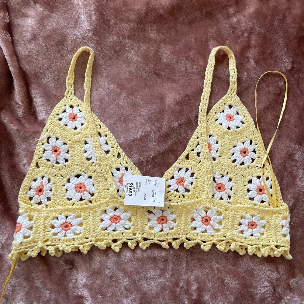crotchet top🩷 - Picture 2 of 4
